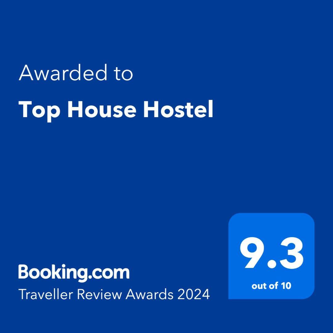 Top House Hostel Abu Dhabi Eksteriør billede