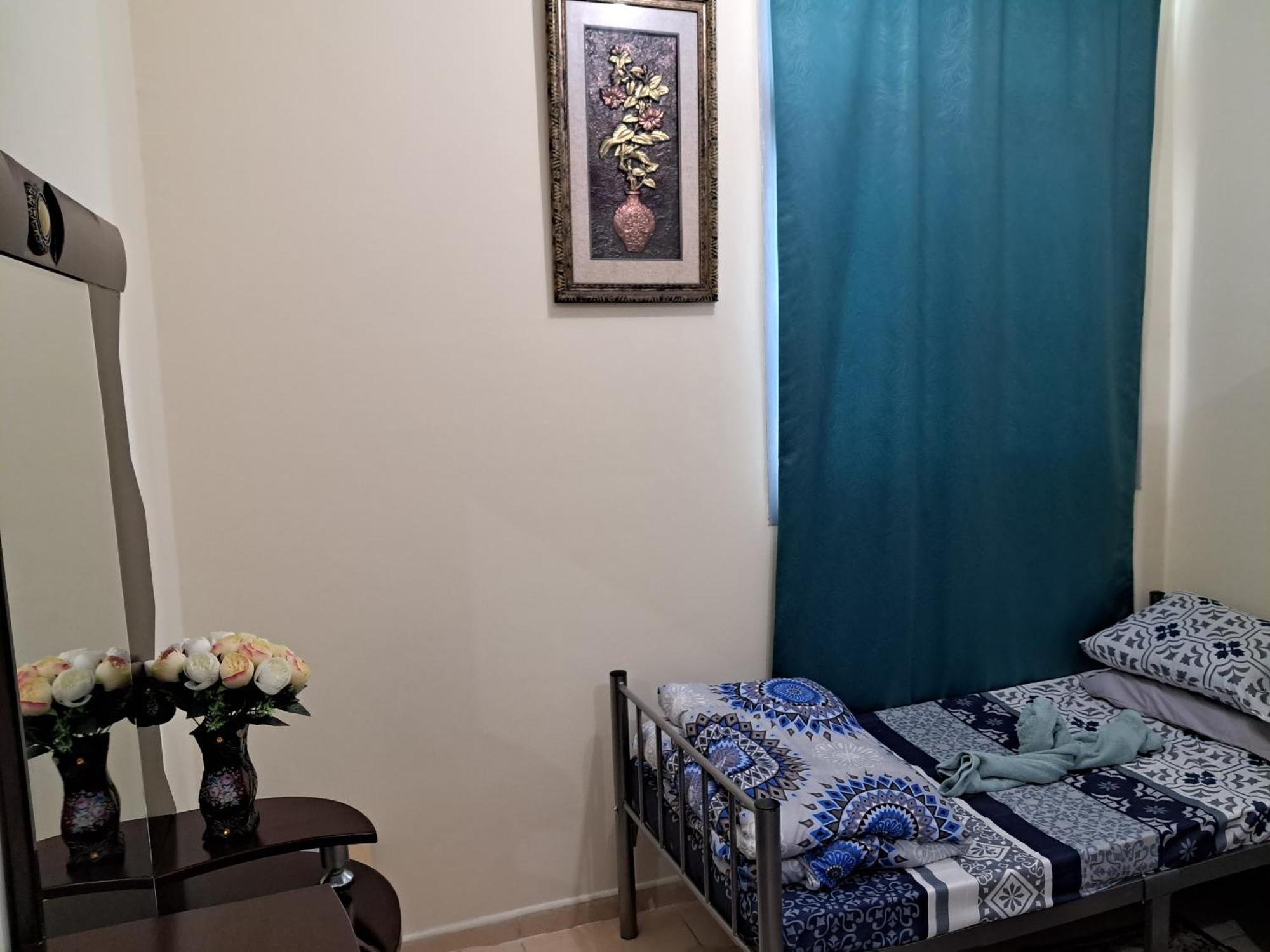 Top House Hostel Abu Dhabi Eksteriør billede