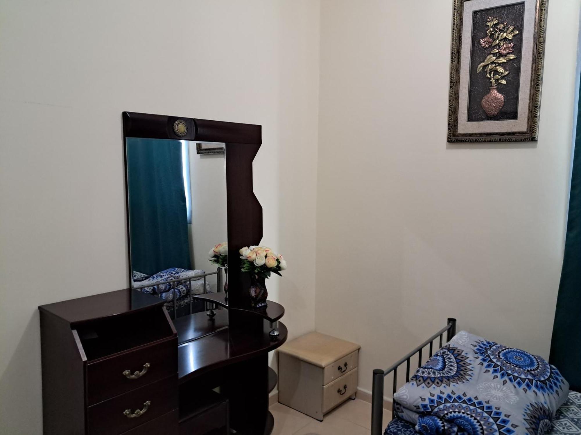 Top House Hostel Abu Dhabi Eksteriør billede